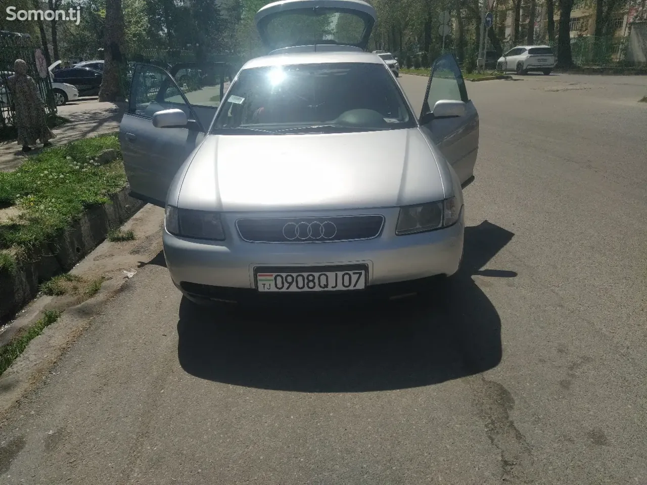 Audi A3 2000 · 1.8 AT