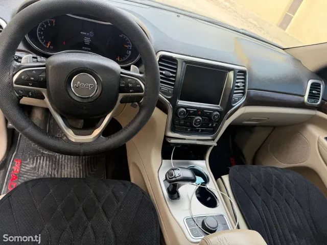 Jeep Cherokee 2014 · 3.6 AT