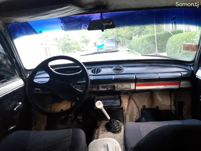 Lada (ВАЗ) 2101 1986 · 1.3 MT