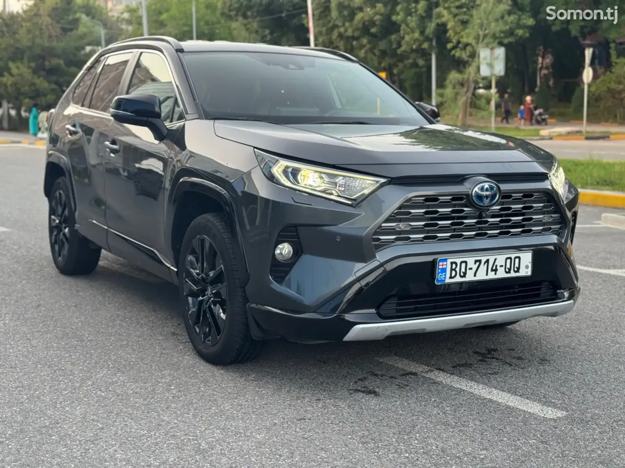 Toyota RAV 4 2020 · 2.5 AT