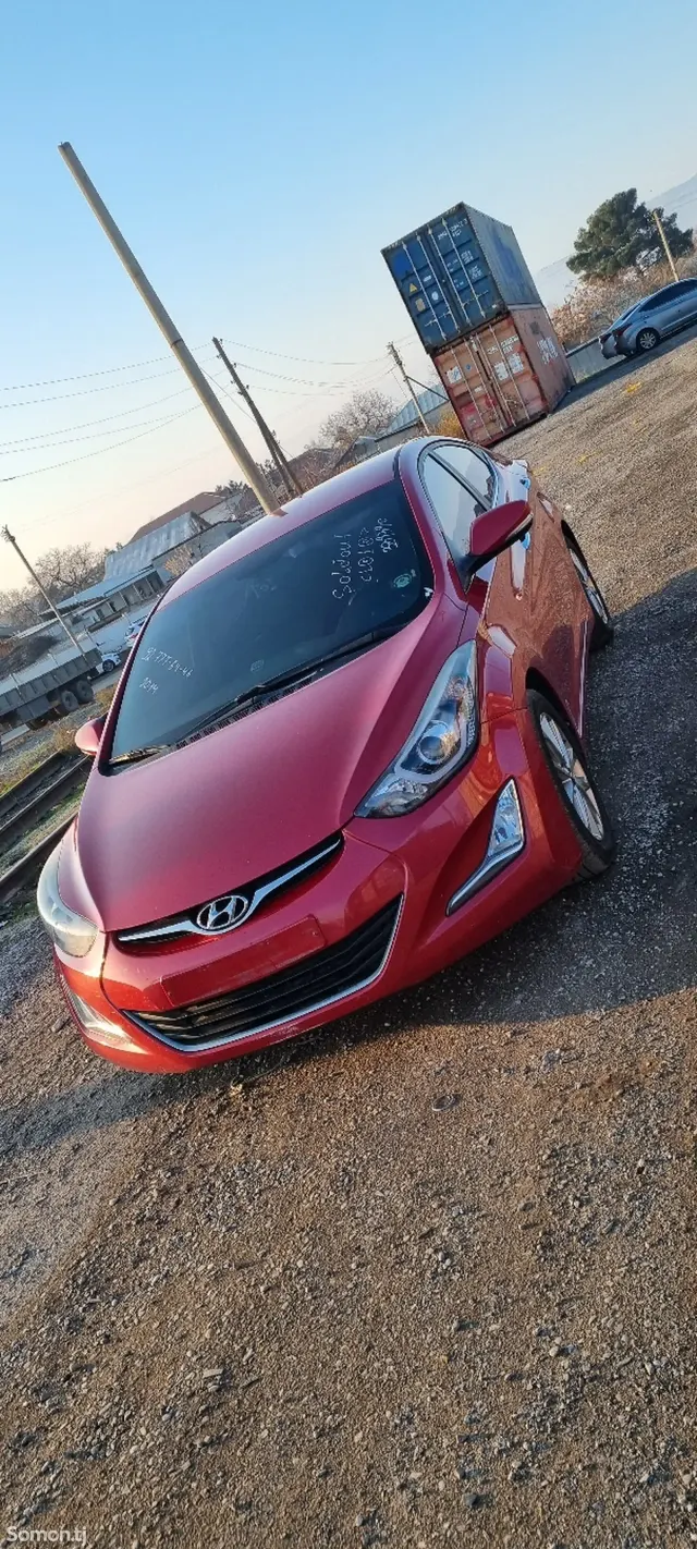 Hyundai Avante 2014 · 1.6 AT