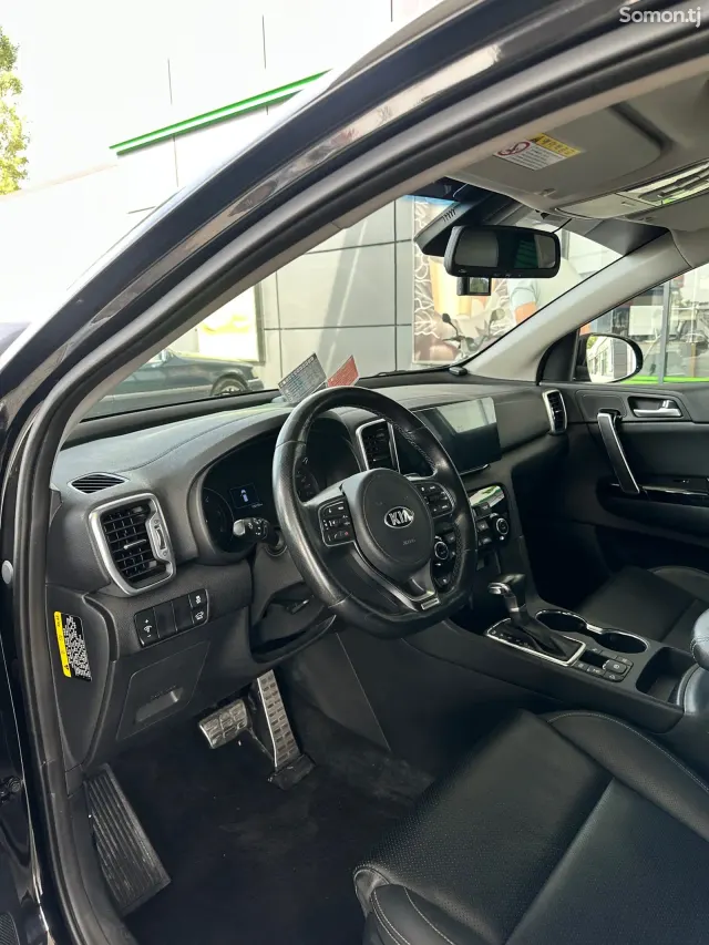 Kia Sportage 2016 · 2.0 AT