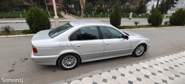 BMW 5 series 2003 · 3.0 AT