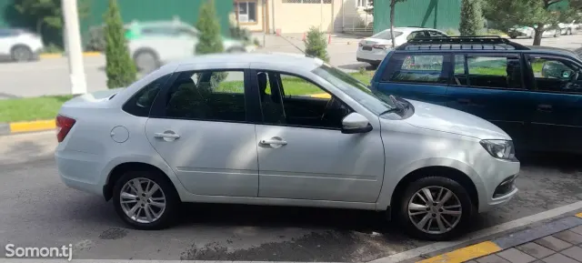Lada (ВАЗ) Granta 2025 · 1.6 MT