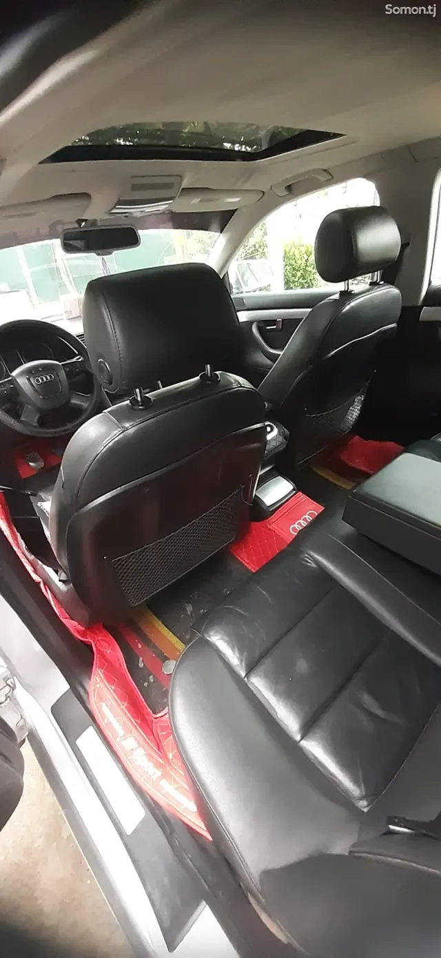 Audi A4 2008 · 2.0 MT