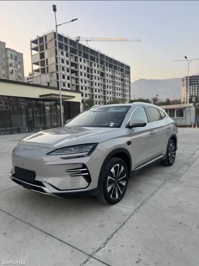 BYD Song Plus 2025 · CVT