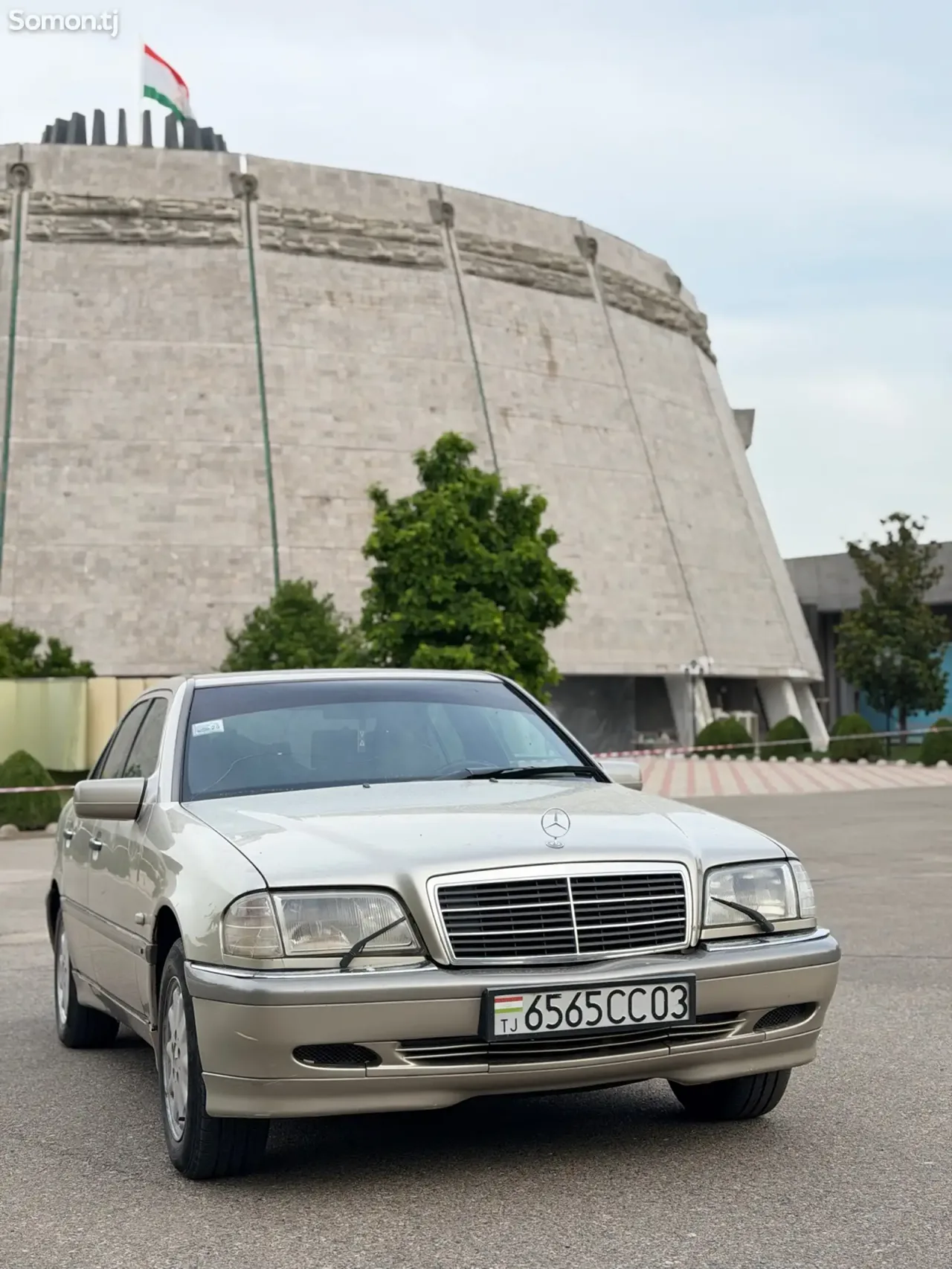 Mercedes-Benz C class 2000 · 1.8 MT