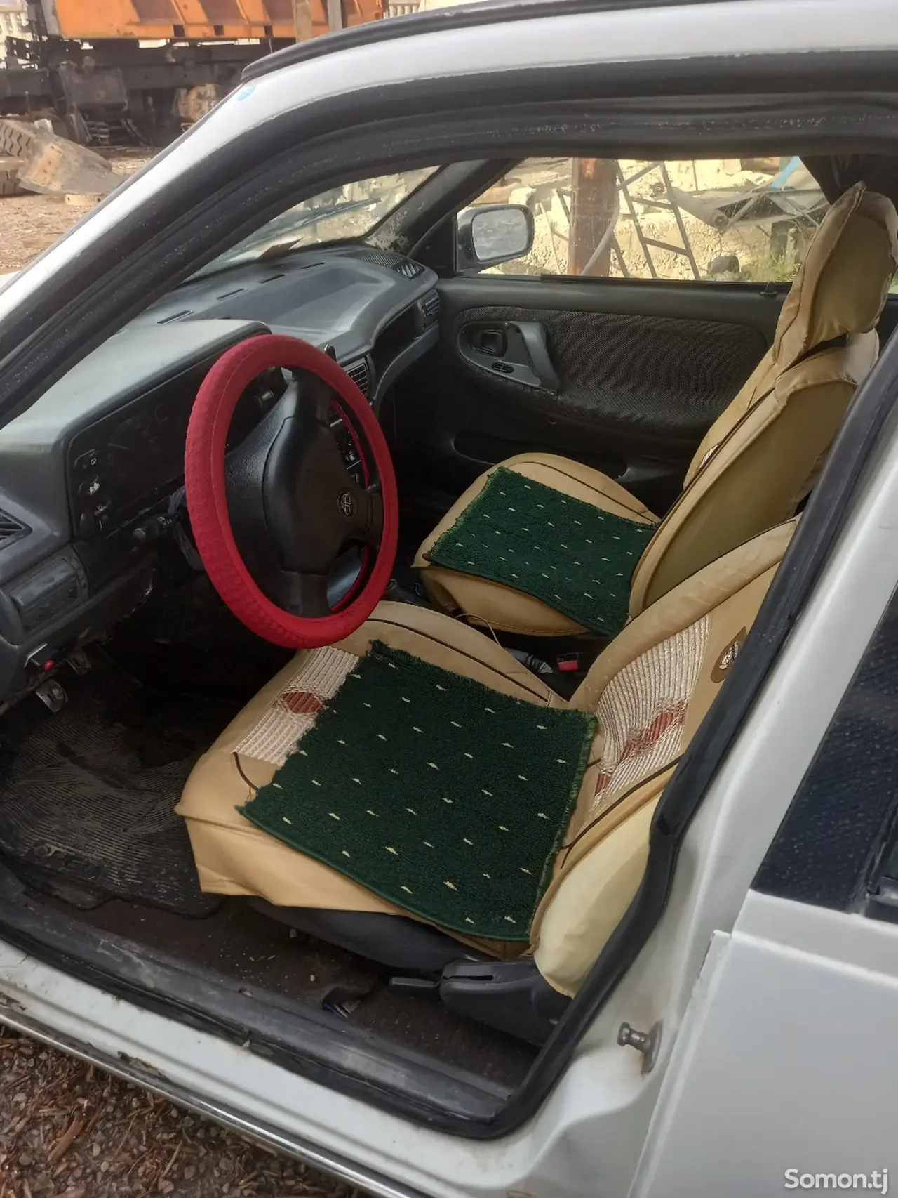 Daewoo Nexia 1996 · MT