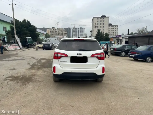 Kia Sorento 2014 · 2.2 AT