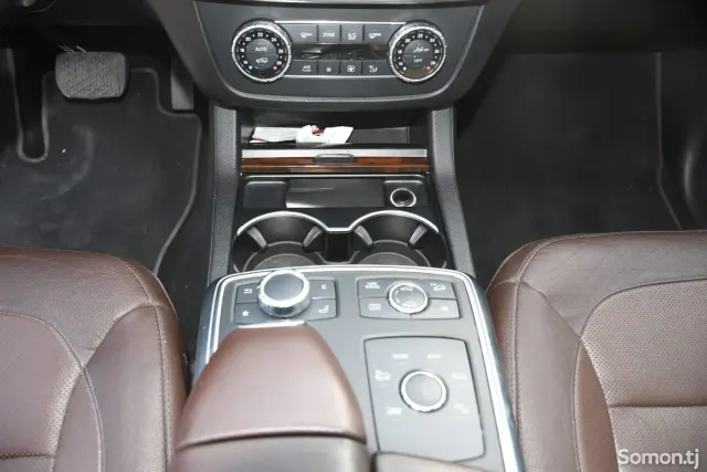 Mercedes-Benz GL class 2015 · 5.0 CVT