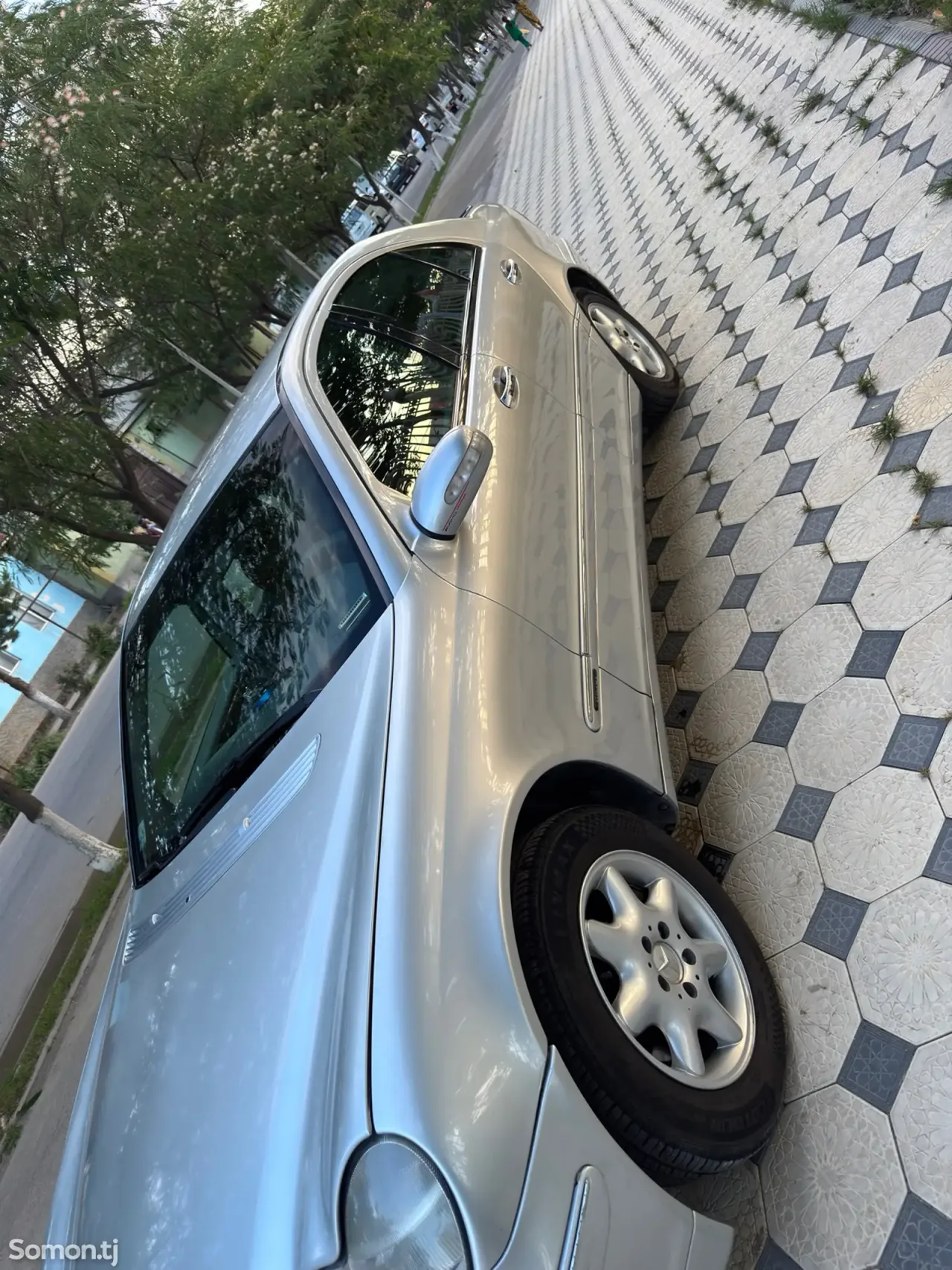 Mercedes-Benz C class 2000 · 2.0 AT