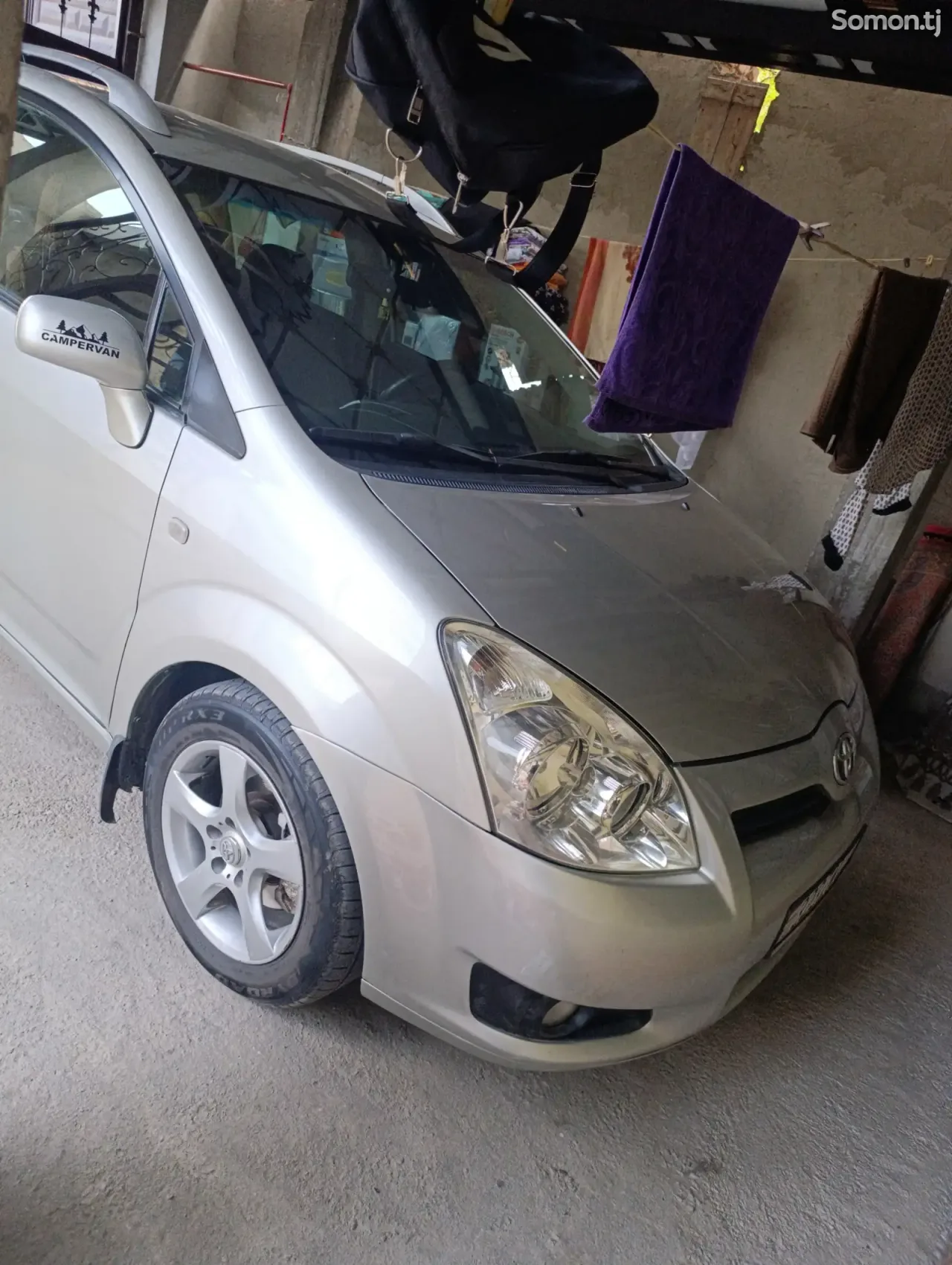 Toyota Verso 2008 · 1.8 MT