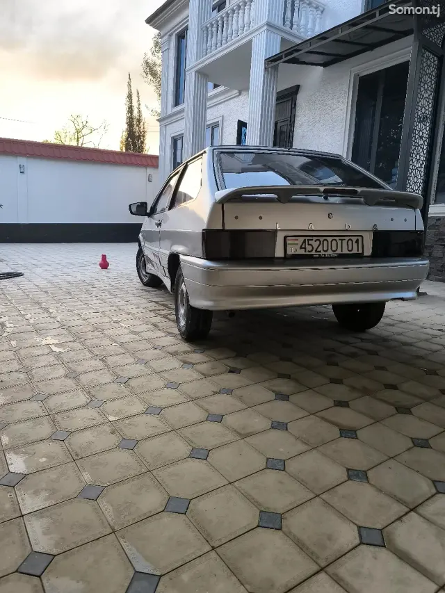 Lada (ВАЗ) 2113 2008 · 1.7 MT