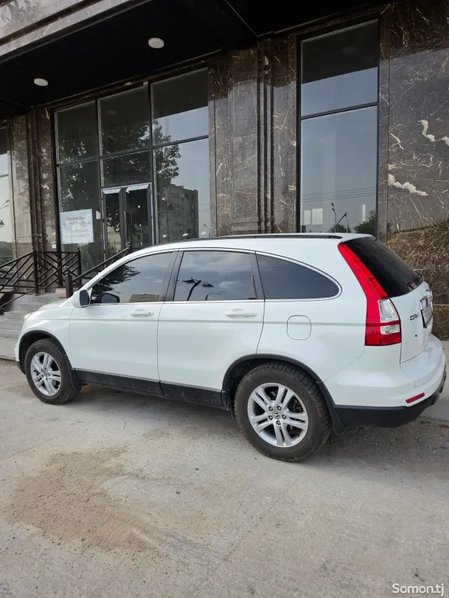 Honda CR-V 2010 · 2.4 AT