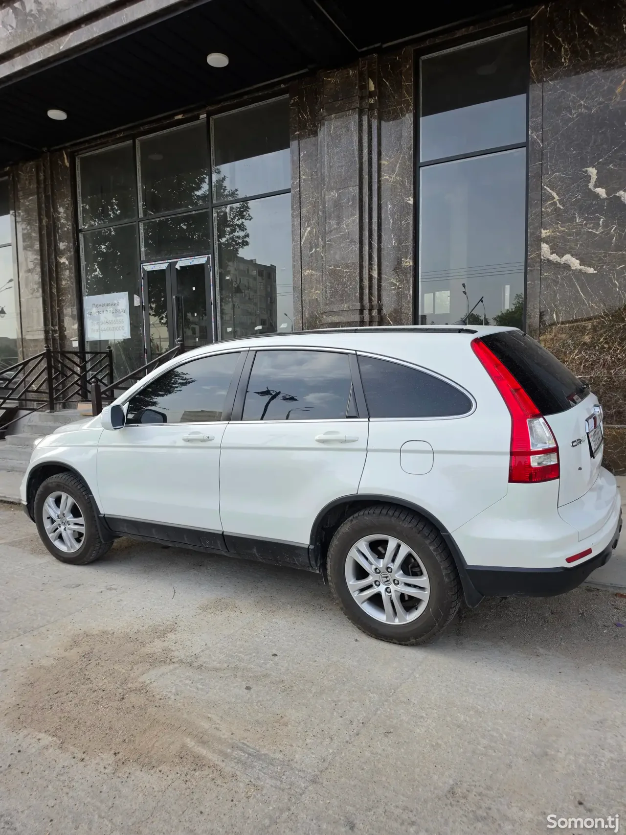 Honda CR-V 2010 · 2.4 AT