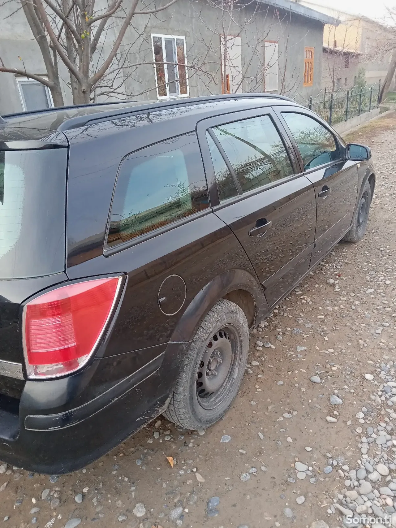 Opel Astra H 2005 · 1.4 MT