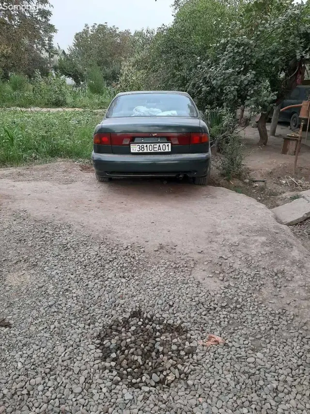 Hyundai Sonata 1996 · 1.8 MT