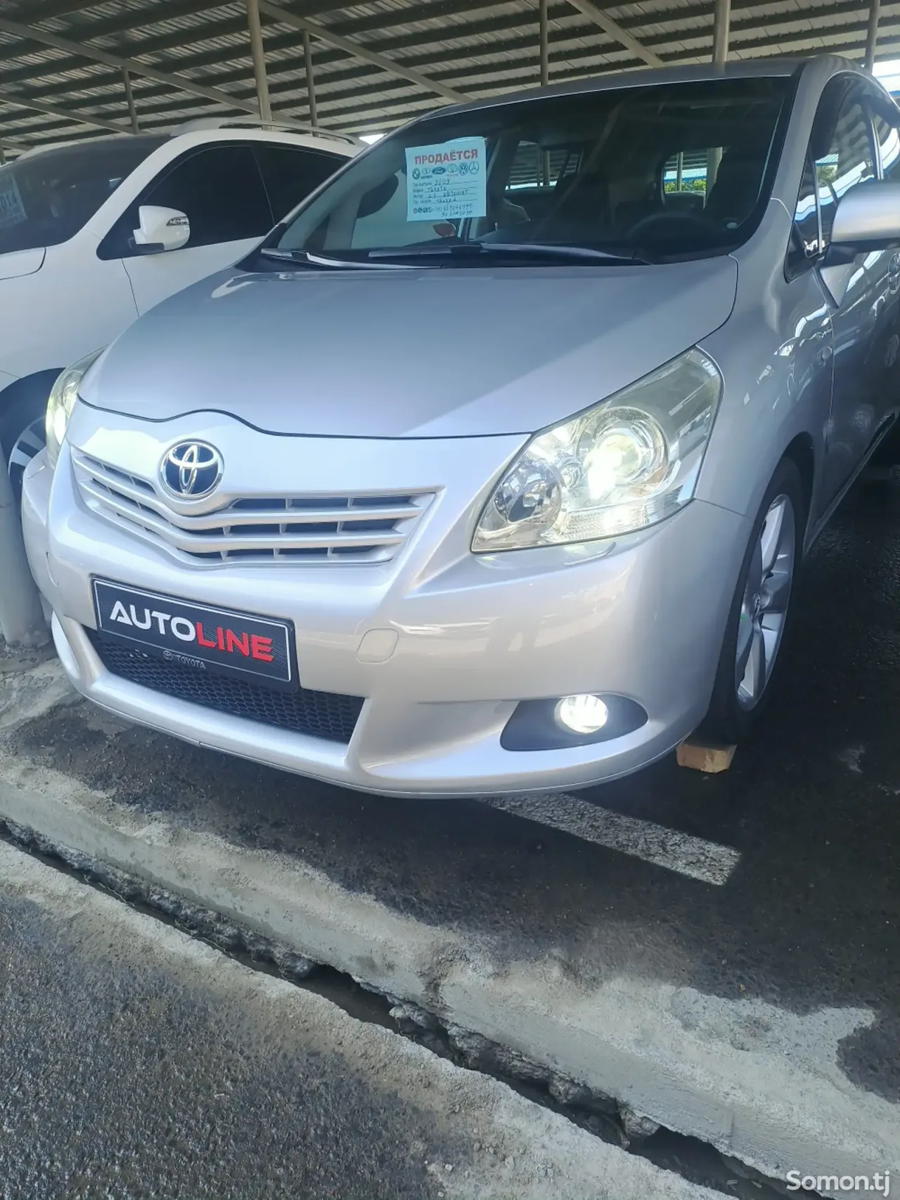 Toyota Verso 2009 · 2.2 AT