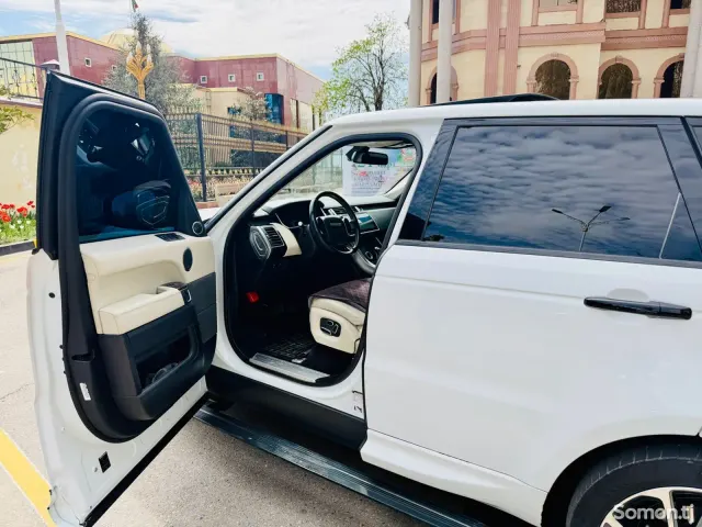 Land Rover Range Rover Sport 2015 · 3.0 AT