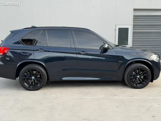 BMW X5 2018 · 3.0 AT