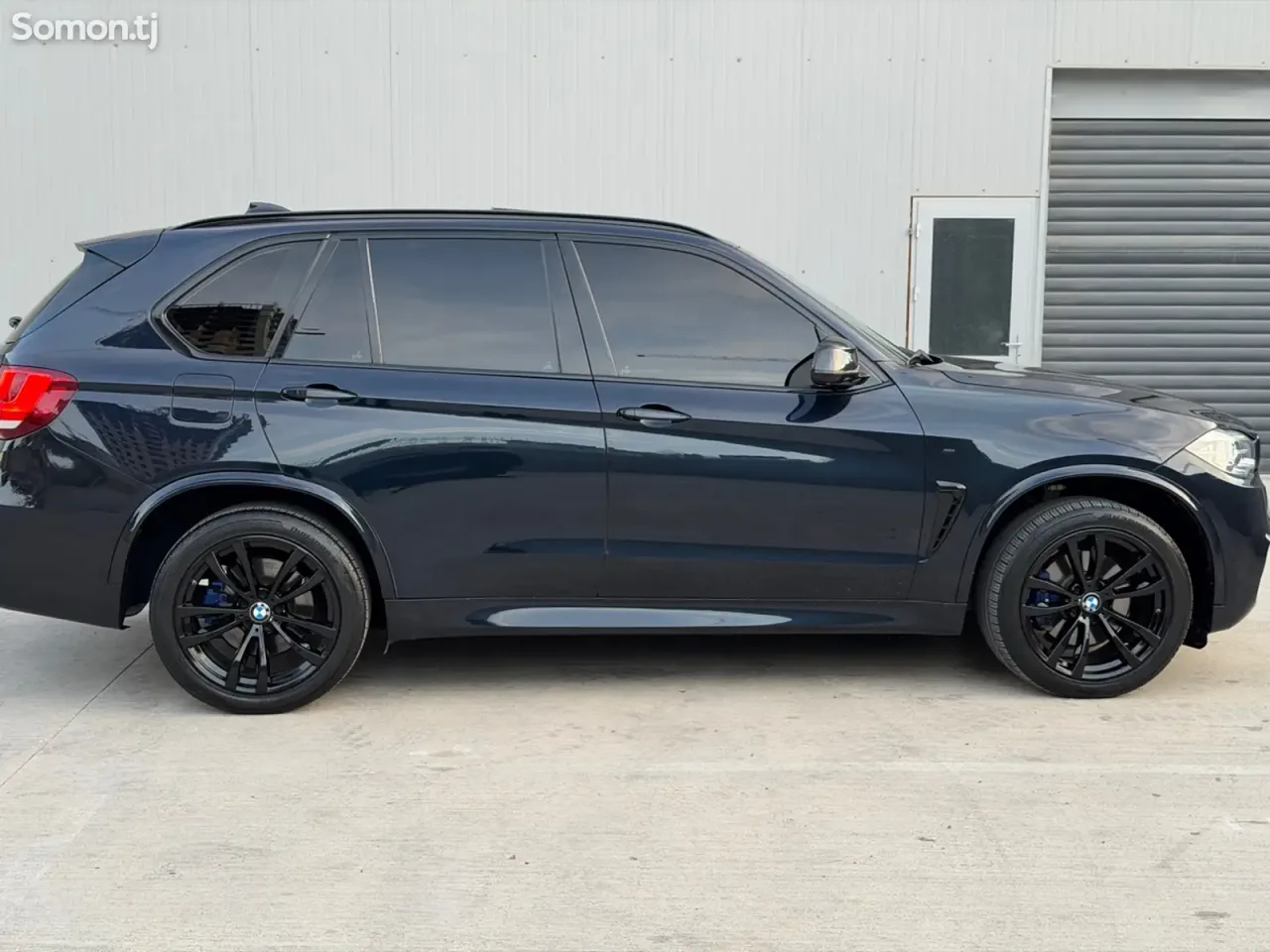 BMW X5 2018 · 3.0 AT