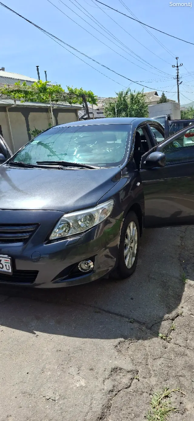 Toyota Corolla 2008 · 1.6 MT