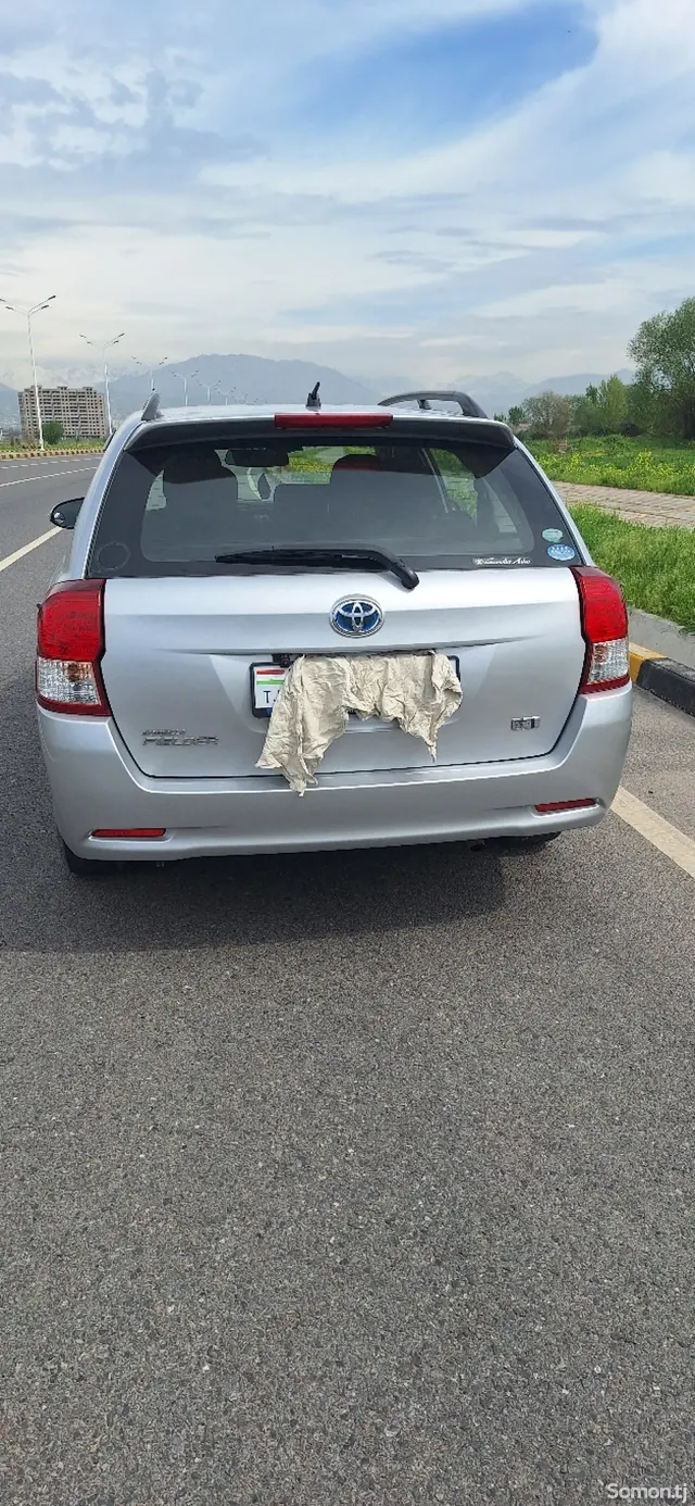 Toyota Fielder 2014 · 1.5 AT