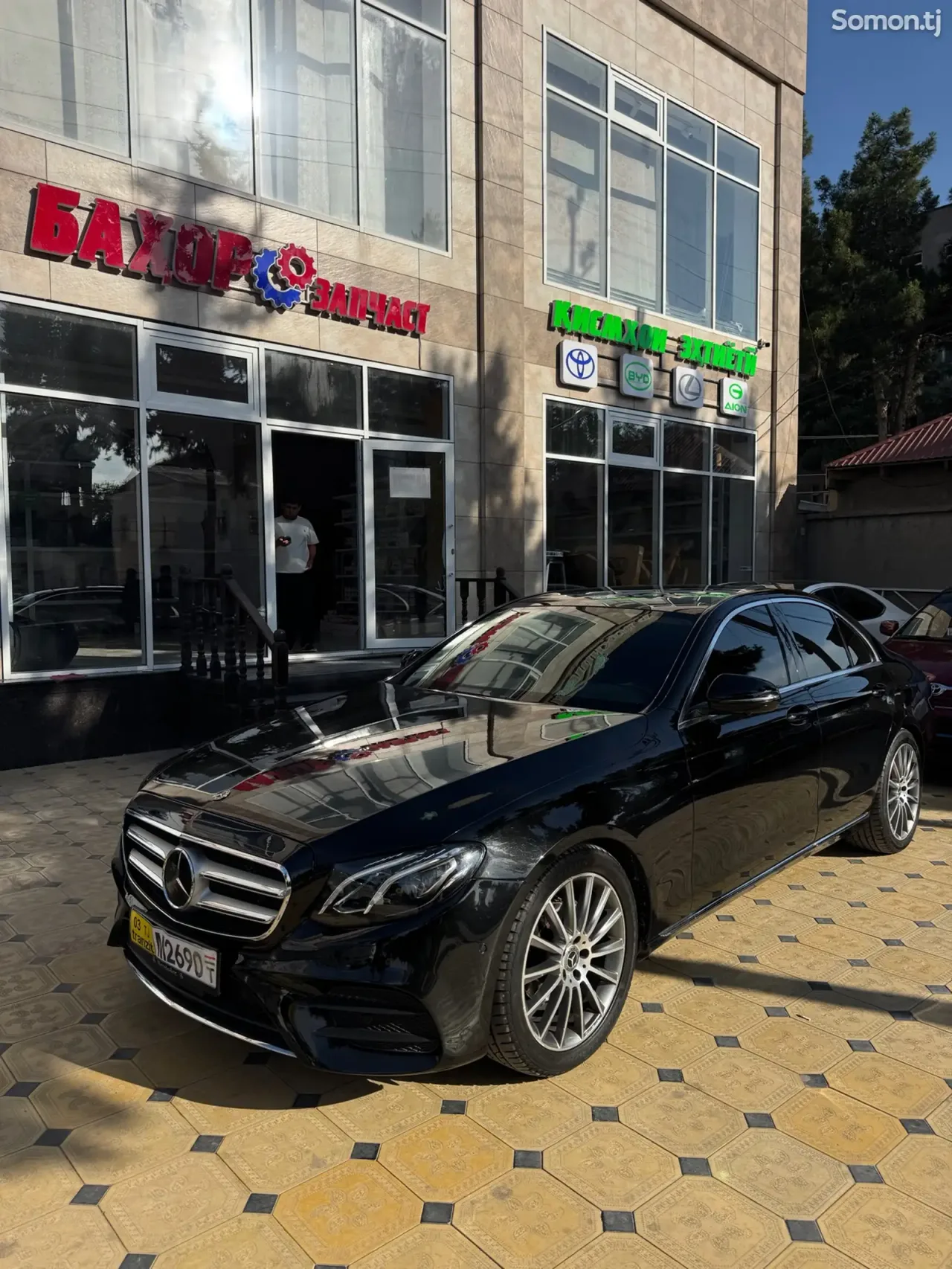 Mercedes-Benz E class 2018 · 2.2 AT