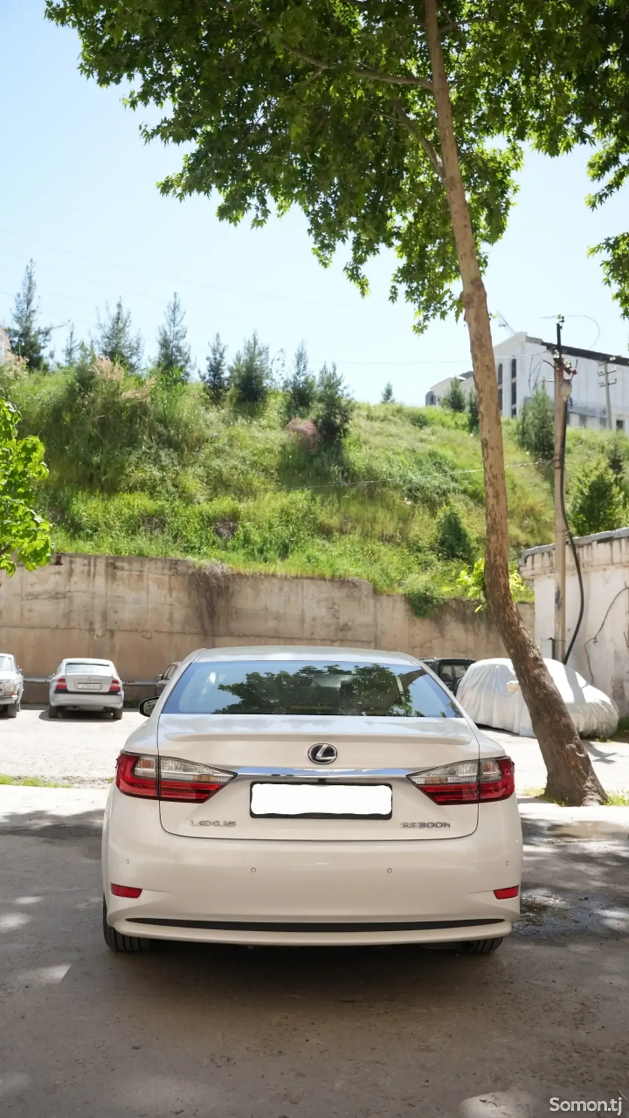 Lexus ES series 2015 · 3.0 AT