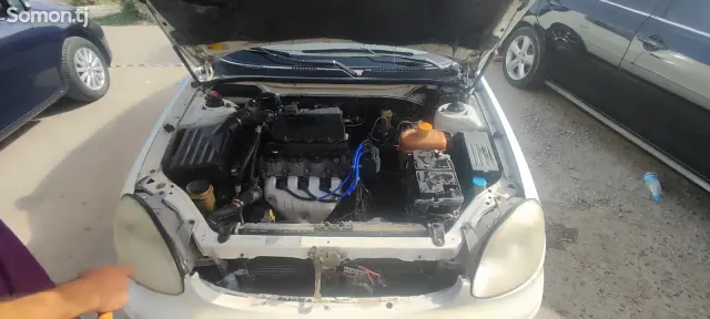Daewoo Leganza 1998 · 1.8 MT