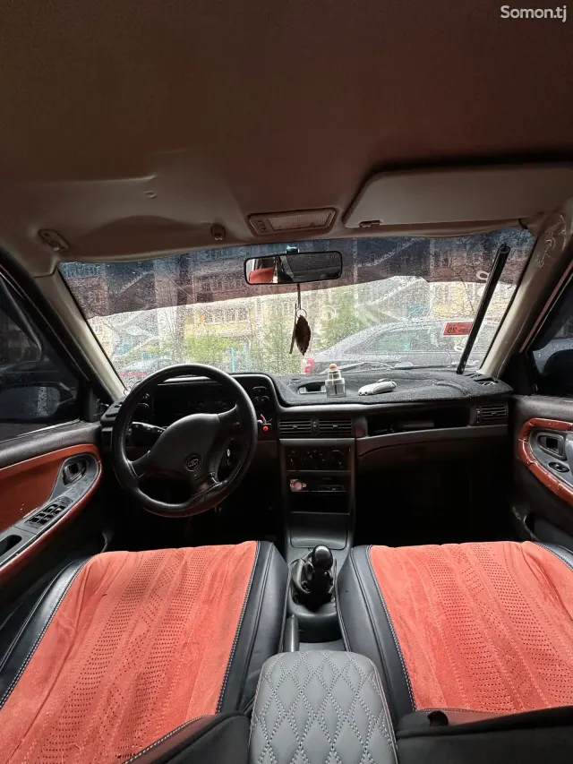 Daewoo Nexia 1996 · 1.6 MT