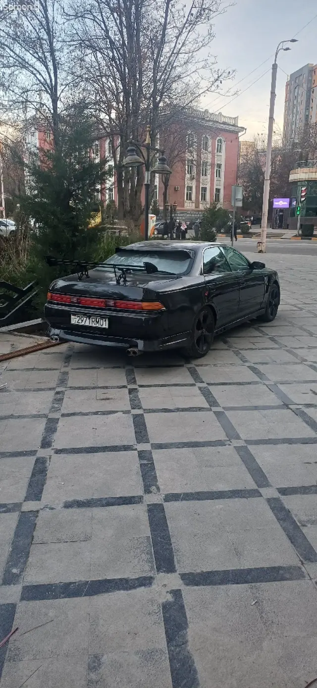 Toyota Mark II 1994 · 3.0 AT