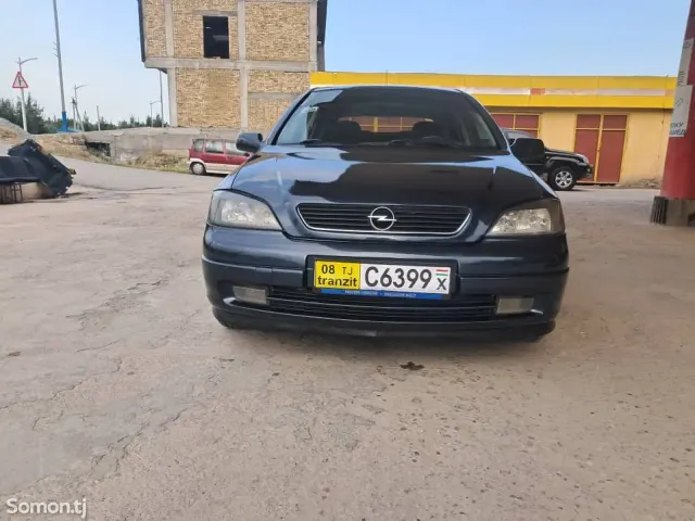 Opel Astra G 2002 · 1.6 MT