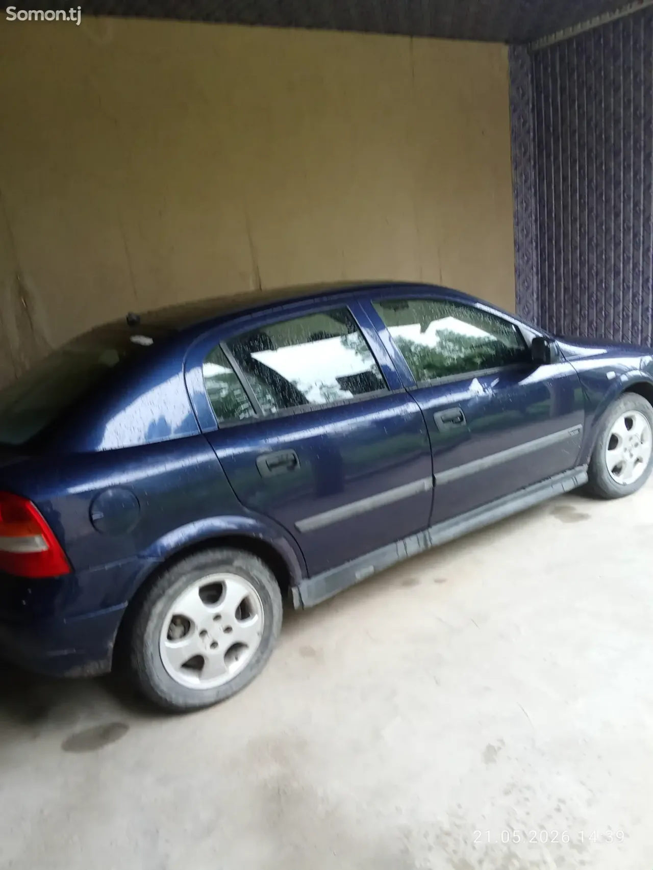 Opel Astra G 2000 · 0.6 MT