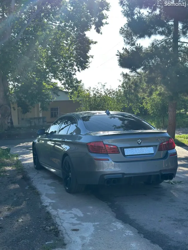 BMW 5 series 2014 · 3.0 AT