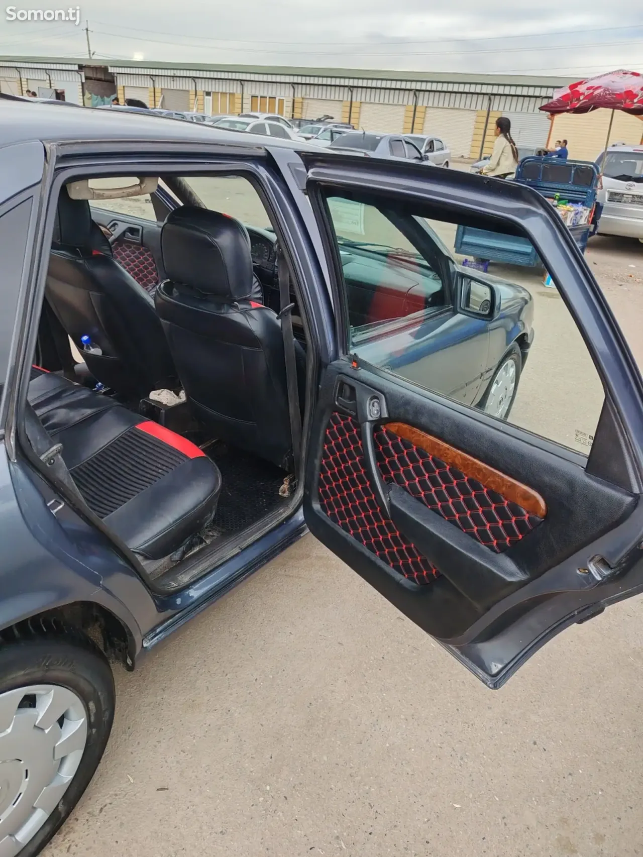 Opel Vectra A 1995 · 1.6 MT