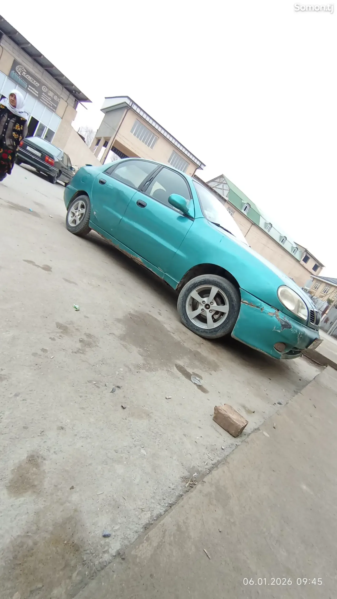 Daewoo Lanos 1996 · 1.6 MT