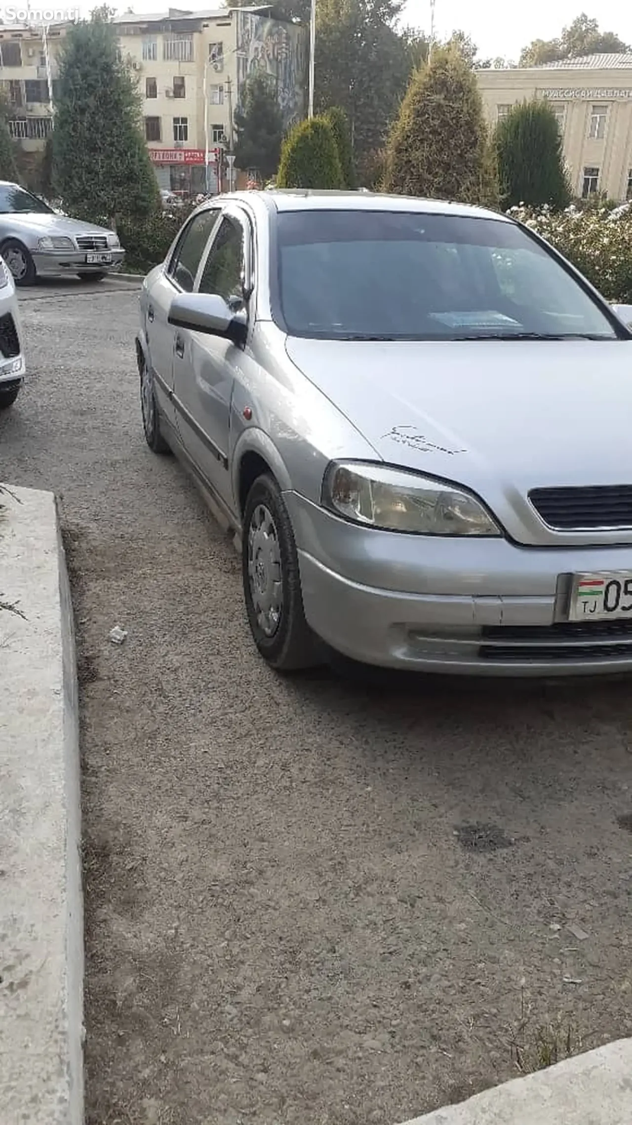 Opel Astra G 1998 · 1.6 MT