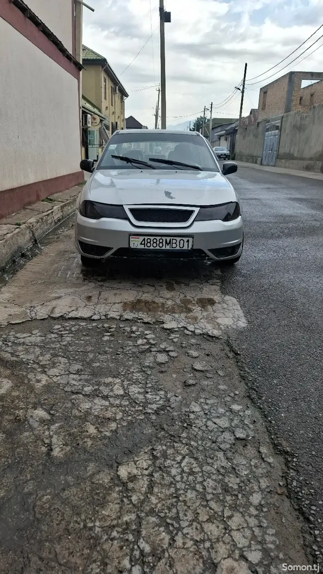 Daewoo Nexia 2003 · 1.5 MT