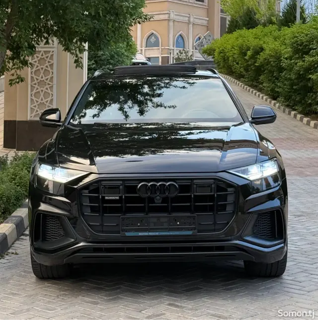 Audi Q8 2021 · 3.0 AT
