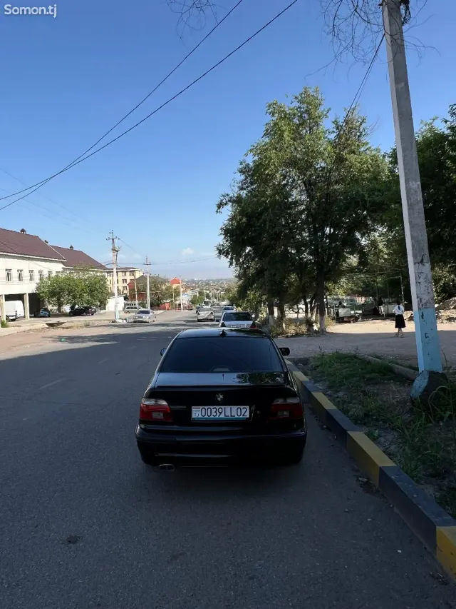 BMW 5 series 2001 · 3.0 AT