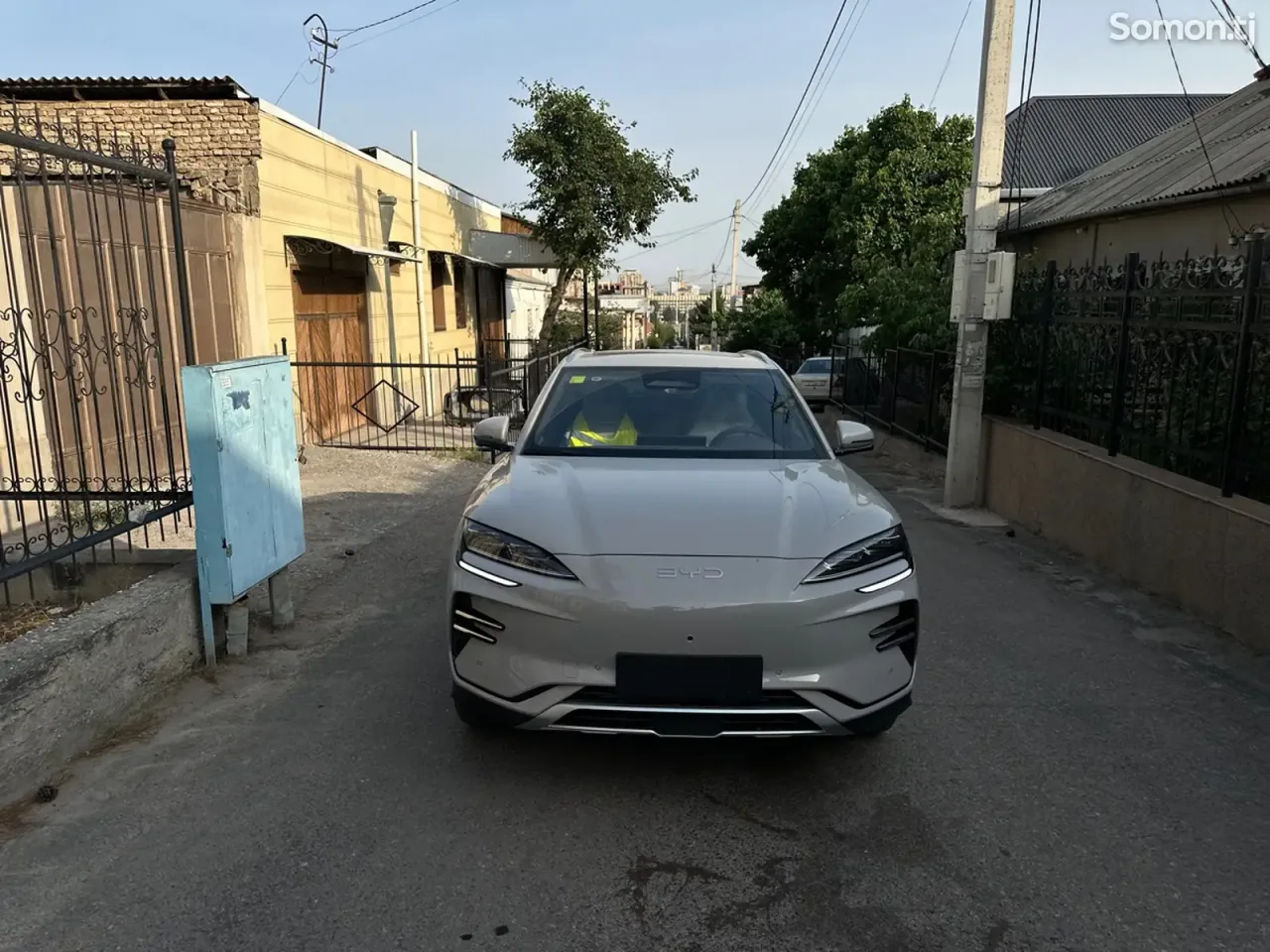 BYD Song Plus 2025 · AMT