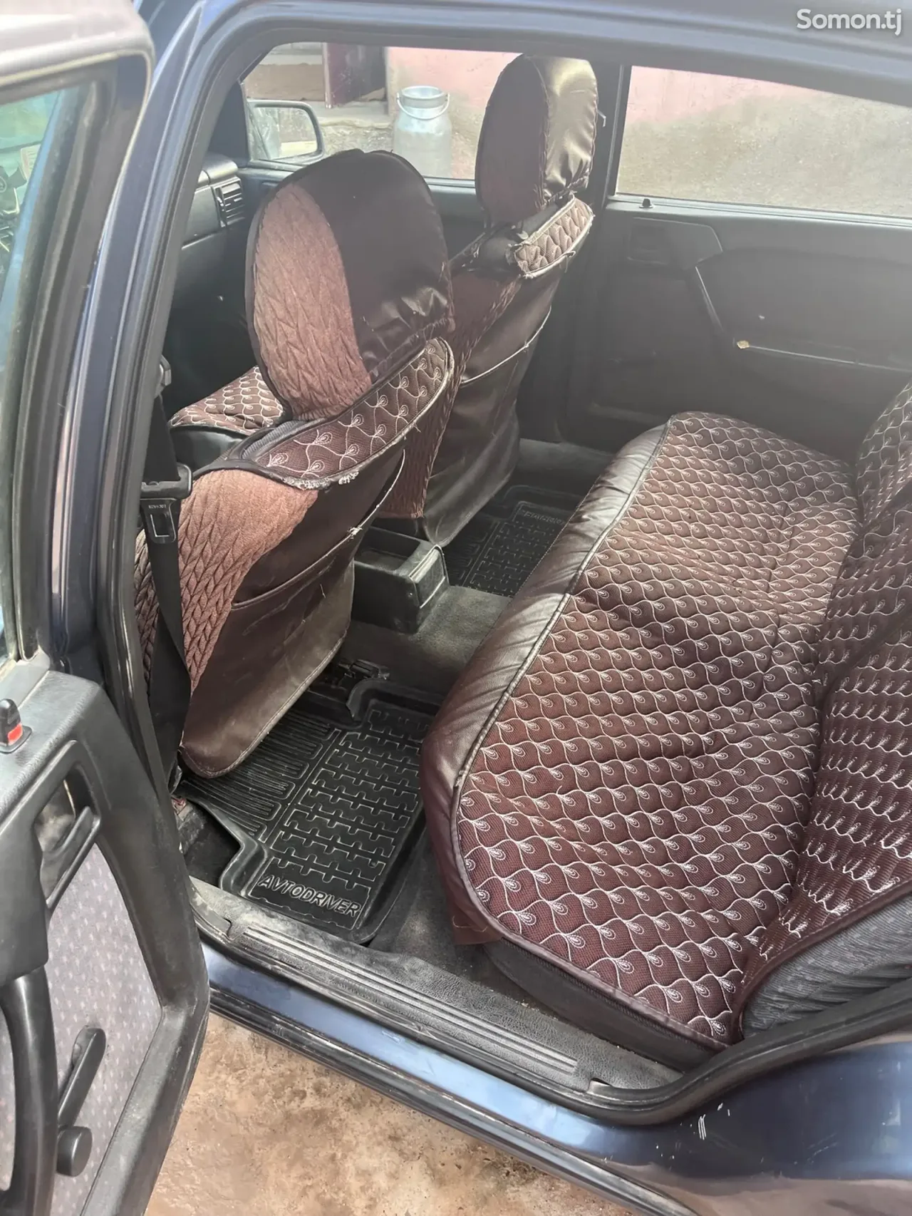 Opel Vectra A 1995 · 1.6 MT
