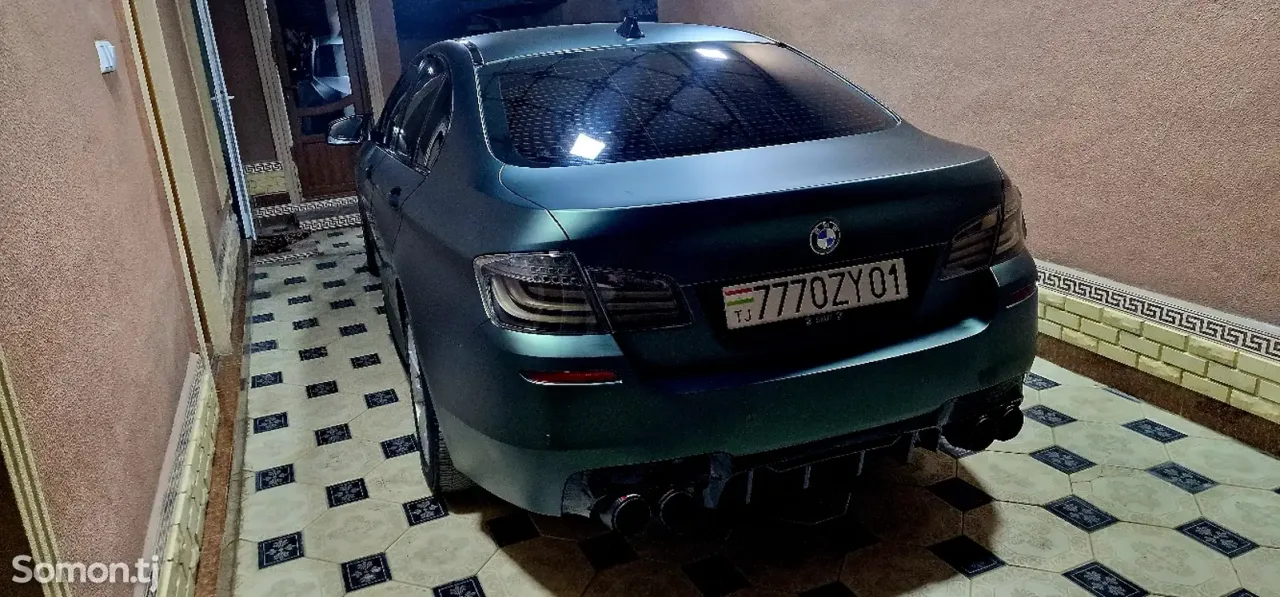 BMW 5 series 2013 · 3.0 AT