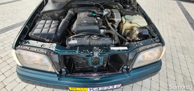 Mercedes-Benz C class 1994 · 1.8 MT