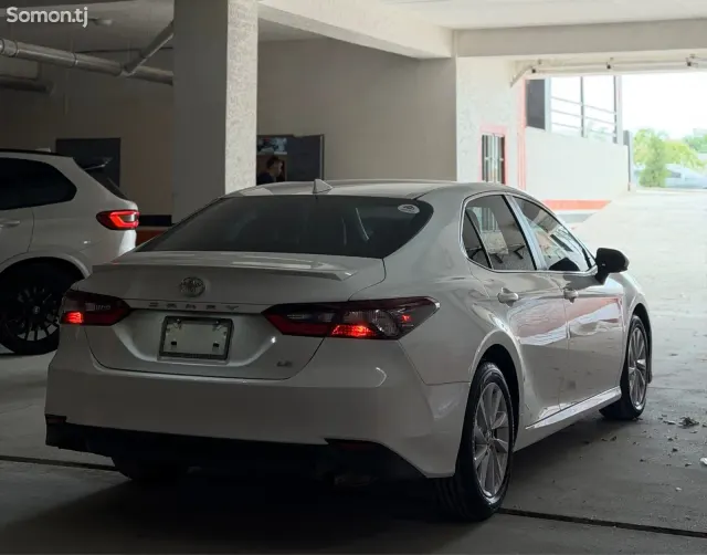 Toyota Camry 2024 · 2.5 AT