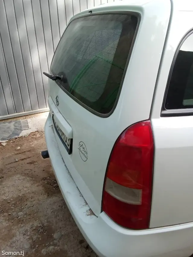 Opel Astra G 1999 · MT
