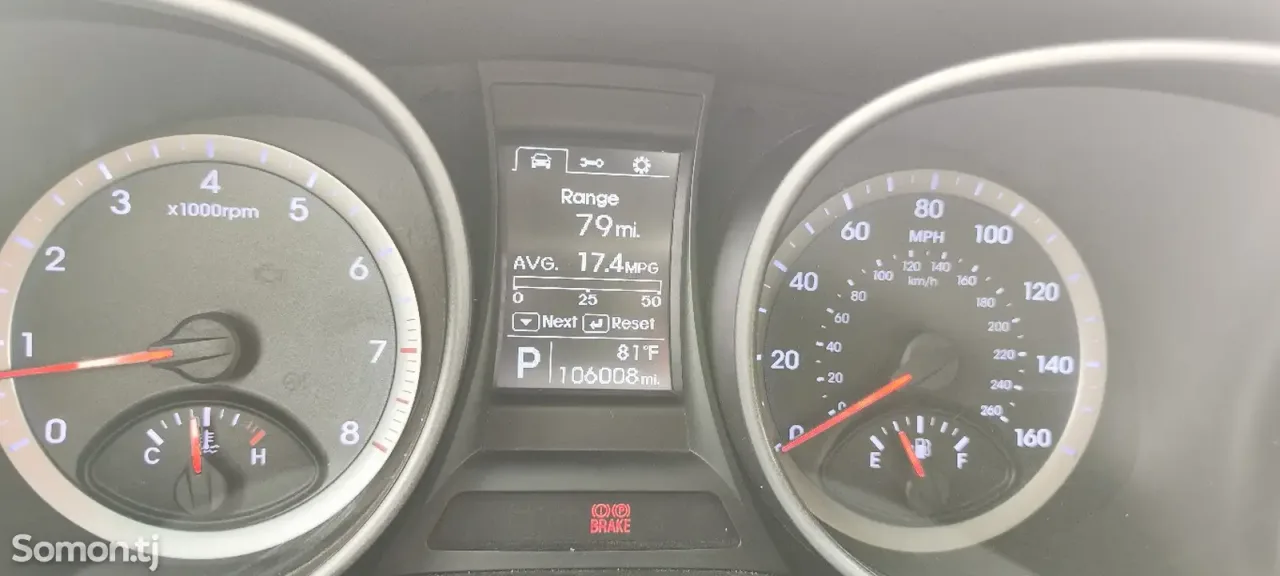 Hyundai Santa Fe 2015 · 2.4 AT
