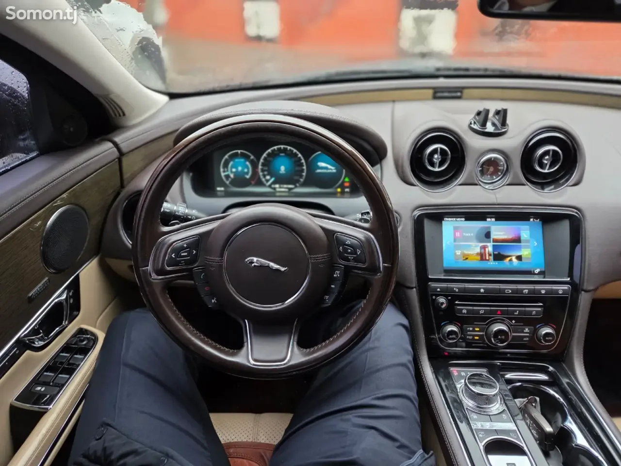 Jaguar Другая модель 2018 · 3.0 AT