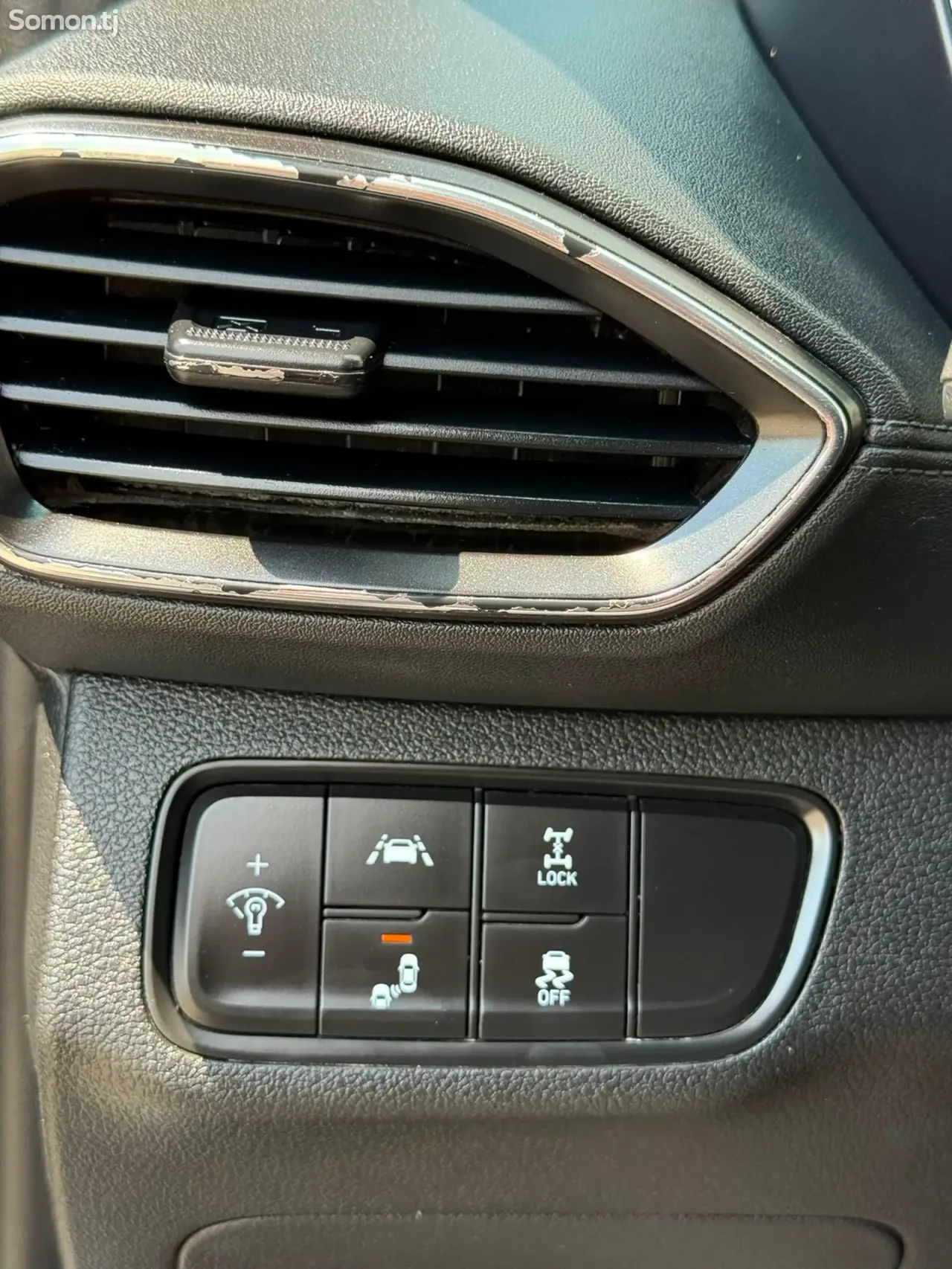 Hyundai Santa Fe 2019 · 2.4 AT